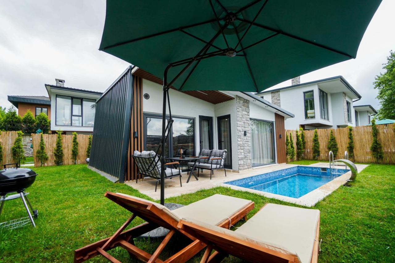 Vital Home Sapanca Isitmali Havuzlu Villa&Bungalov Dış mekan fotoğraf