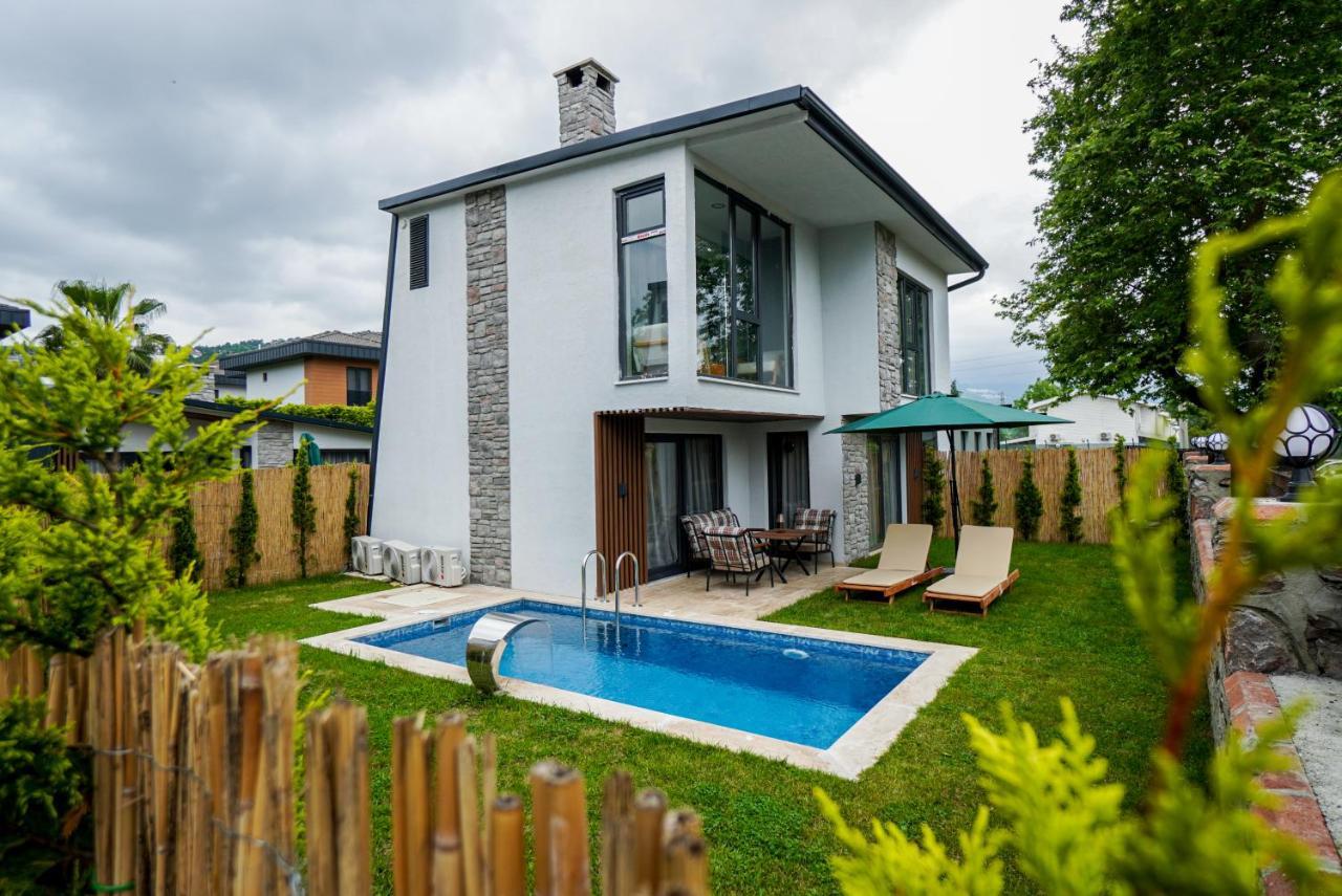Vital Home Sapanca Isitmali Havuzlu Villa&Bungalov Dış mekan fotoğraf