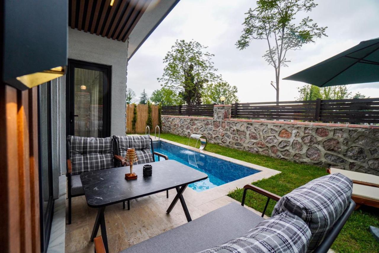 Vital Home Sapanca Isitmali Havuzlu Villa&Bungalov Dış mekan fotoğraf